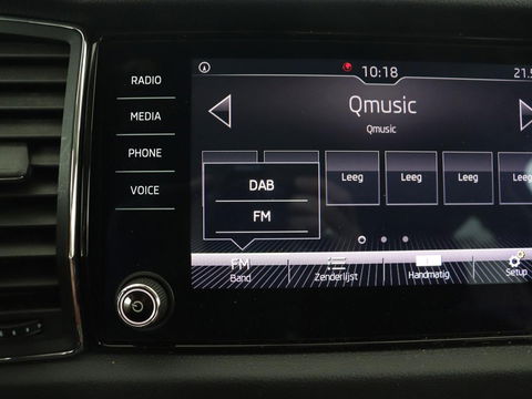Škoda Kodiaq 1.5 TSI Business Edition 7-persoons | Leder | Trekhaak | Stoelverwarming | Carplay | Camera | Full LED | Navigatie | Canton Sound | Climate control