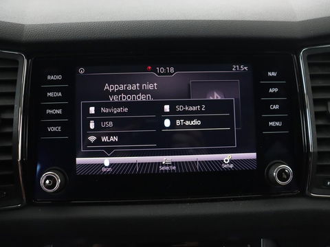 Škoda Kodiaq 1.5 TSI Business Edition 7-persoons | Leder | Trekhaak | Stoelverwarming | Carplay | Camera | Full LED | Navigatie | Canton Sound | Climate control