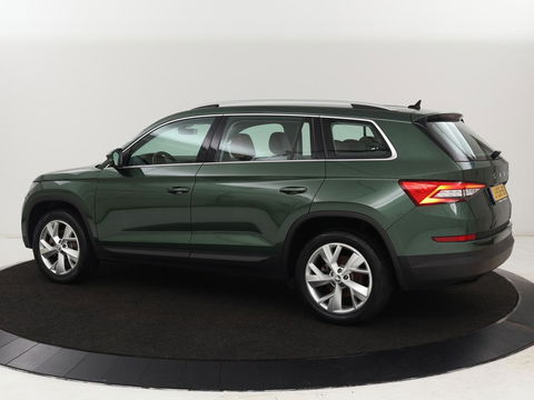 Škoda Kodiaq 1.5 TSI Business Edition 7-persoons | Leder | Trekhaak | Stoelverwarming | Carplay | Camera | Full LED | Navigatie | Canton Sound | Climate control