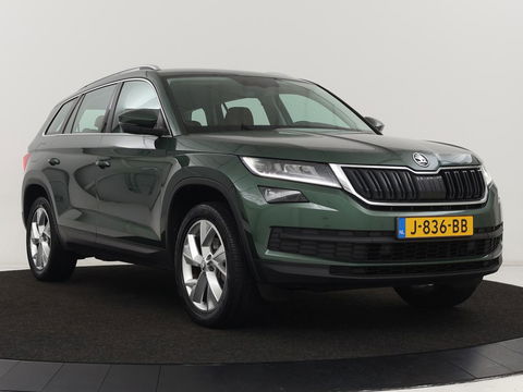 Škoda Kodiaq 1.5 TSI Business Edition 7-persoons | Leder | Trekhaak | Stoelverwarming | Carplay | Camera | Full LED | Navigatie | Canton Sound | Climate control