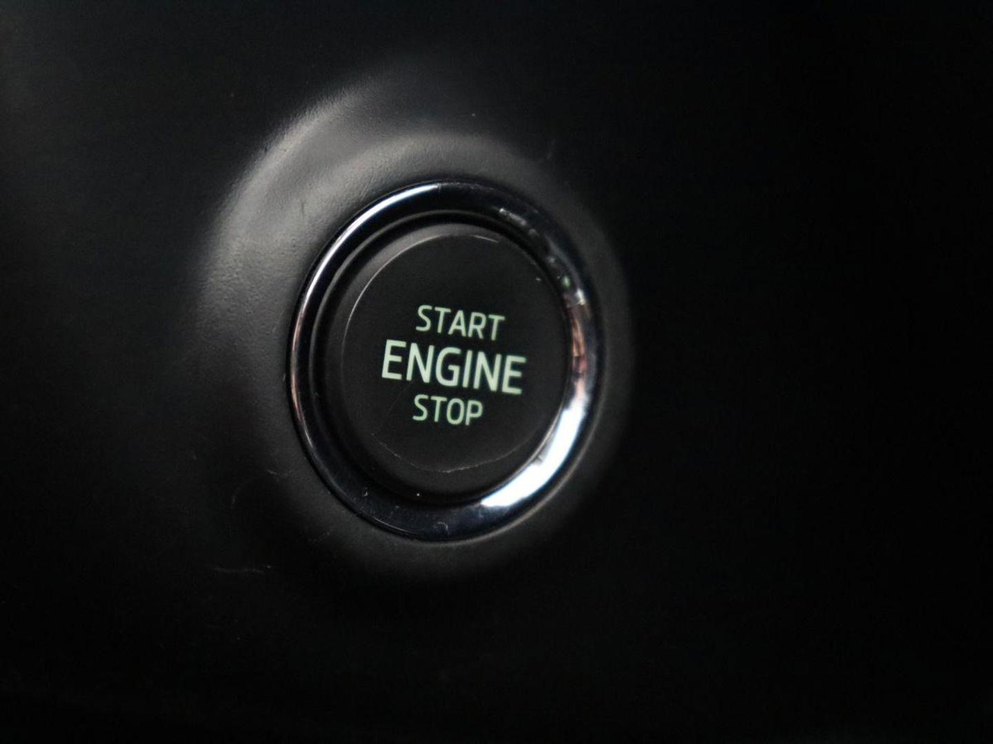 Škoda Octavia 1.0 TSI Style | Stoelverwarming | Trekhaak | Adaptive cruise | Carplay | Park Assist | Keyless | Full LED | Navigatie | Canton Sound | Climate control