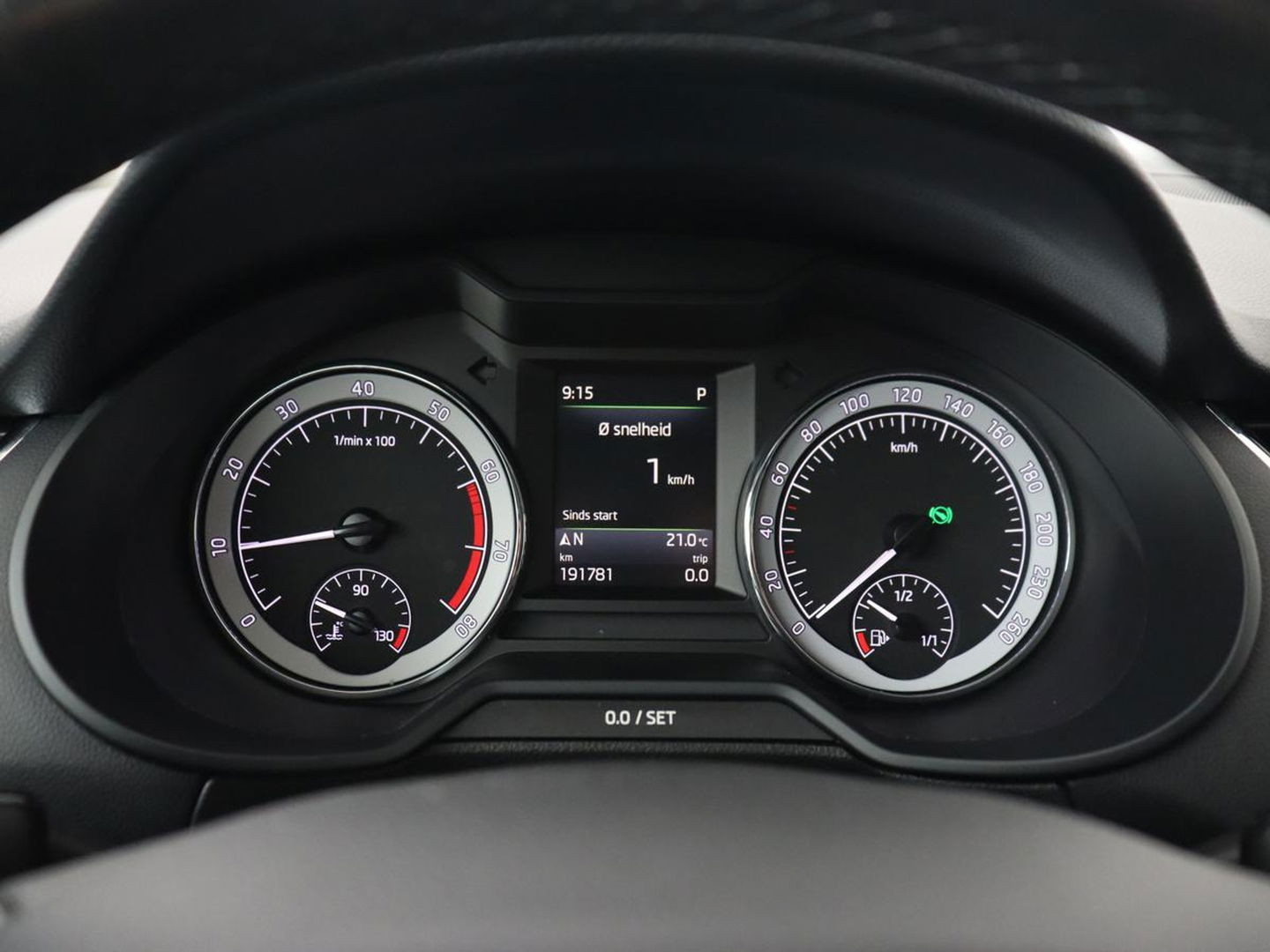Škoda Octavia 1.0 TSI Style | Stoelverwarming | Trekhaak | Adaptive cruise | Carplay | Park Assist | Keyless | Full LED | Navigatie | Canton Sound | Climate control