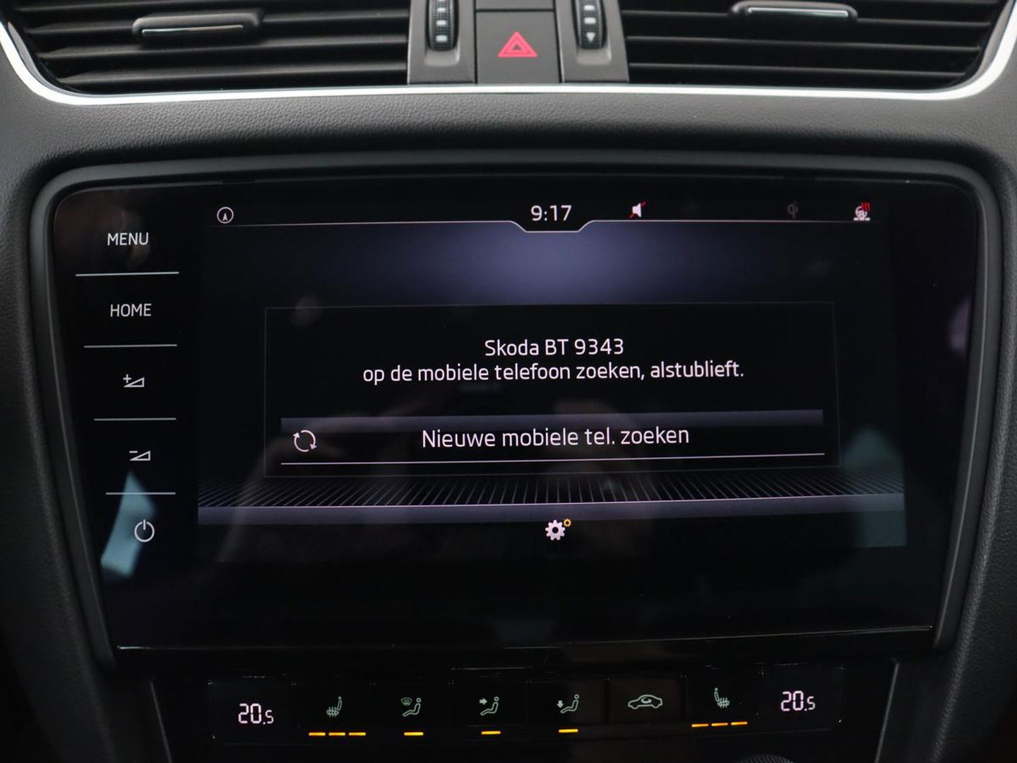 Škoda Octavia 1.0 TSI Style | Stoelverwarming | Trekhaak | Adaptive cruise | Carplay | Park Assist | Keyless | Full LED | Navigatie | Canton Sound | Climate control