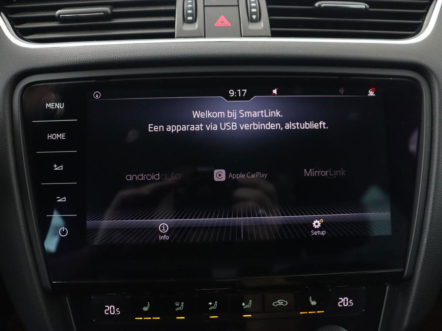 Škoda Octavia 1.0 TSI Style | Stoelverwarming | Trekhaak | Adaptive cruise | Carplay | Park Assist | Keyless | Full LED | Navigatie | Canton Sound | Climate control