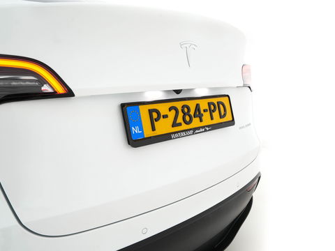 Tesla Model Y Long Range AWD 75 kWh [ 3-Fase ] (INCL.BTW) Aut. *PANO-WINDOW | AUTO-PILOT | LUXURY-LEATHER | SURROUND-VIEW | NAVI-FULLMAP | FULL-LED | AIR-SUSPENSION | DIGI-COCKPIT | KEYLESS | CAMERA | DAB+ | HEATED-COMFORT-SEATS*