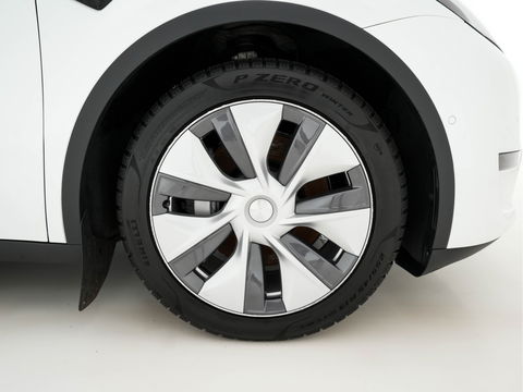 Tesla Model Y Long Range AWD 75 kWh [ 3-Fase ] (INCL.BTW) Aut. *PANO-WINDOW | AUTO-PILOT | LUXURY-LEATHER | SURROUND-VIEW | NAVI-FULLMAP | FULL-LED | AIR-SUSPENSION | DIGI-COCKPIT | KEYLESS | CAMERA | DAB+ | HEATED-COMFORT-SEATS*
