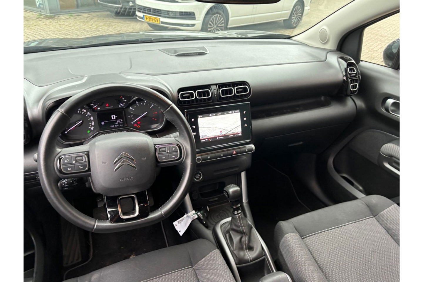 Citroën C3 Aircross 1.2 PT S&S SHINE NAVI AIRCO/ECC PDC