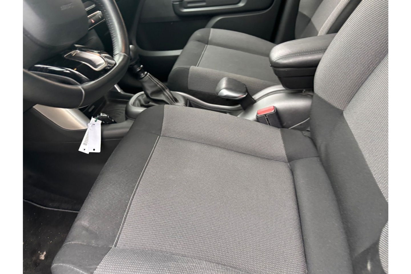 Citroën C3 Aircross 1.2 PT S&S SHINE NAVI AIRCO/ECC PDC