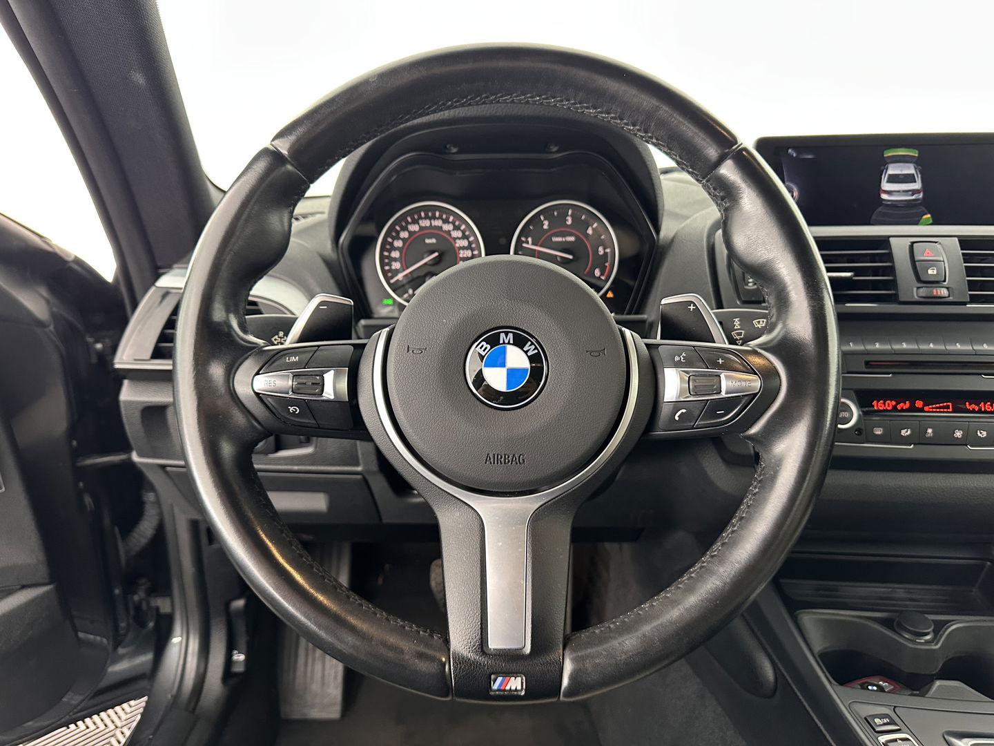BMW 2 Serie Coupé 220d High Executive *FULL-LEATHER | XENON | NAVI-FULLMAP | SPORT\HEATED-SEATS | KEYLESS | ECC | PDC | CRUISE | 18''ALU |  TOWBAR*