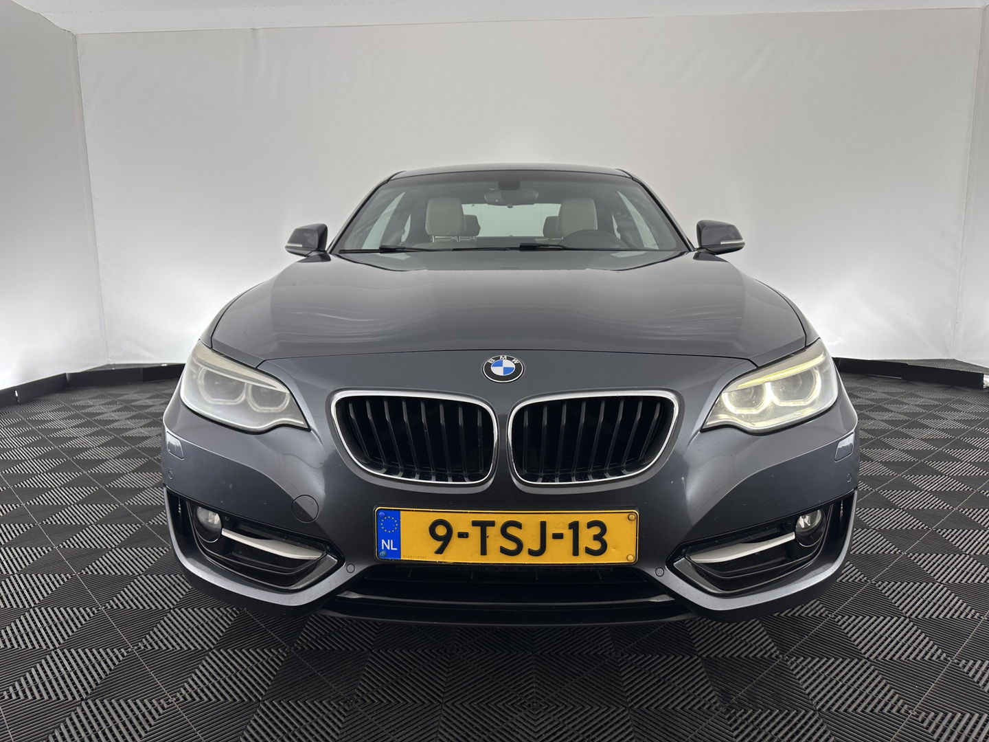 BMW 2 Serie Coupé 220d High Executive *FULL-LEATHER | XENON | NAVI-FULLMAP | SPORT\HEATED-SEATS | KEYLESS | ECC | PDC | CRUISE | 18''ALU |  TOWBAR*