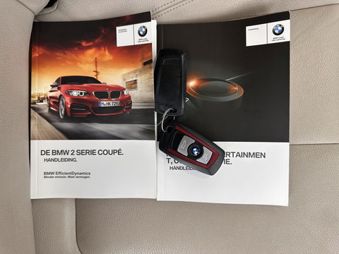 BMW 2 Serie Coupé 220d High Executive *FULL-LEATHER | XENON | NAVI-FULLMAP | SPORT\HEATED-SEATS | KEYLESS | ECC | PDC | CRUISE | 18''ALU |  TOWBAR*