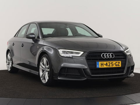 Audi A3 35 TFSI Advance Sport | Stoelverwarming | Carplay | Virtual Cockpit | Sportstoelen | Full LED | Navigatie | Half leder | Climate control | DAB | S Line