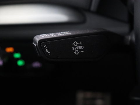 Audi A3 35 TFSI Advance Sport | Stoelverwarming | Carplay | Virtual Cockpit | Sportstoelen | Full LED | Navigatie | Half leder | Climate control | DAB | S Line