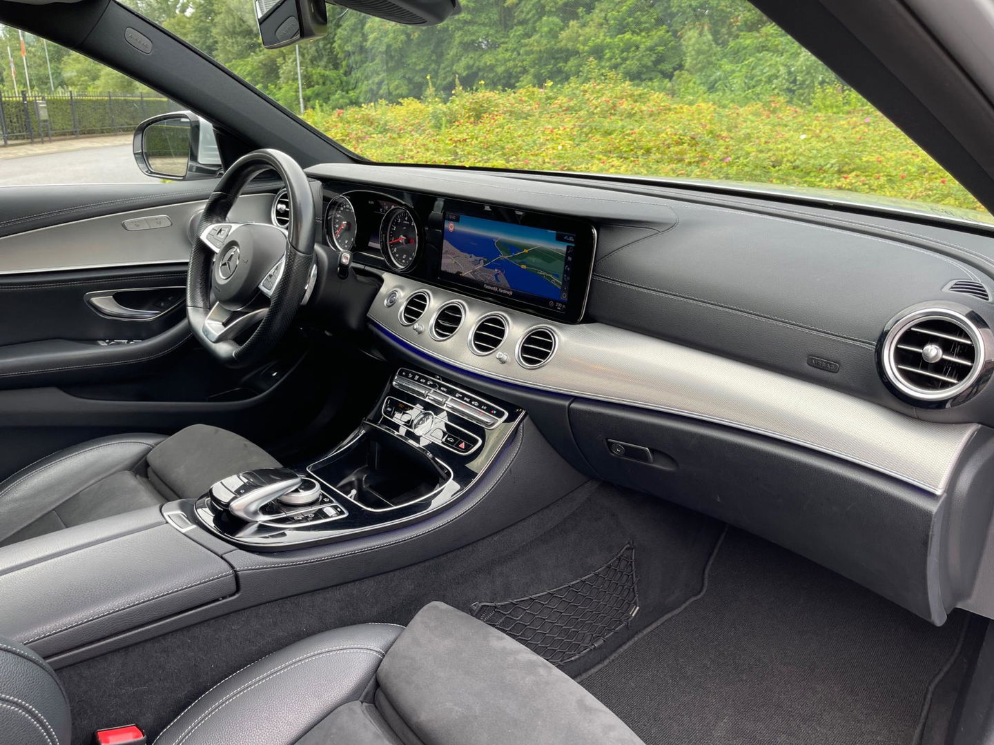 Mercedes-Benz E-Klasse Estate 250 Premium Plus AMG 360" Camera Panodak Burmestersystem Head-up display, Elctr Trekhaak