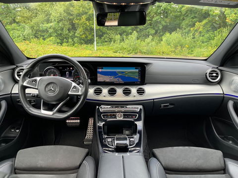 Mercedes-Benz E-Klasse Estate 250 Premium Plus AMG 360" Camera Panodak Burmestersystem Head-up display, Elctr Trekhaak