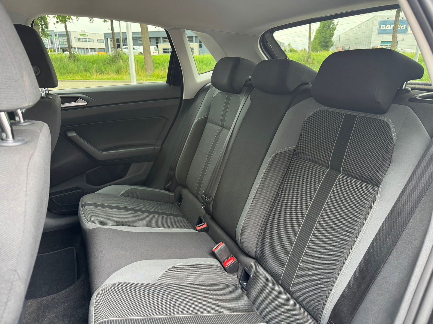 Volkswagen Polo 1.0 TSI Highline R Carplay|ACC|17inch|PDC