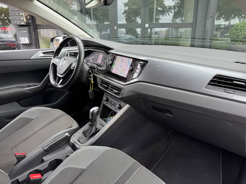 Volkswagen Polo 1.0 TSI Highline R Carplay|ACC|17inch|PDC