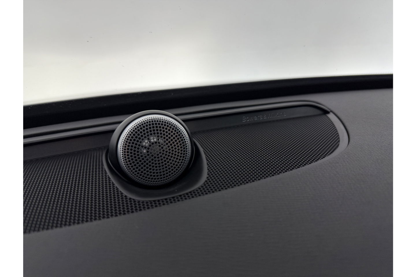 Volkswagen XC90 D5 Inscription | Grijs Kenteken | 236PK 360 Camera Pano LED Sfeer 2700KG Trekgew. Trekhaak b&w Memory Head up Virtual Carplay Cruise Clima Navi Leder PDC 20"LMV