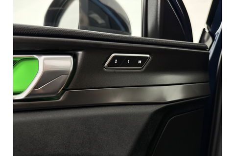 Lynk Co 01 1.5 | UNIEK Nardo Grey | 262PK Hybride 360Camera Pano ACC Sfeer LED Memory Carplay Clima Navi Virtual PDC 20"LMV