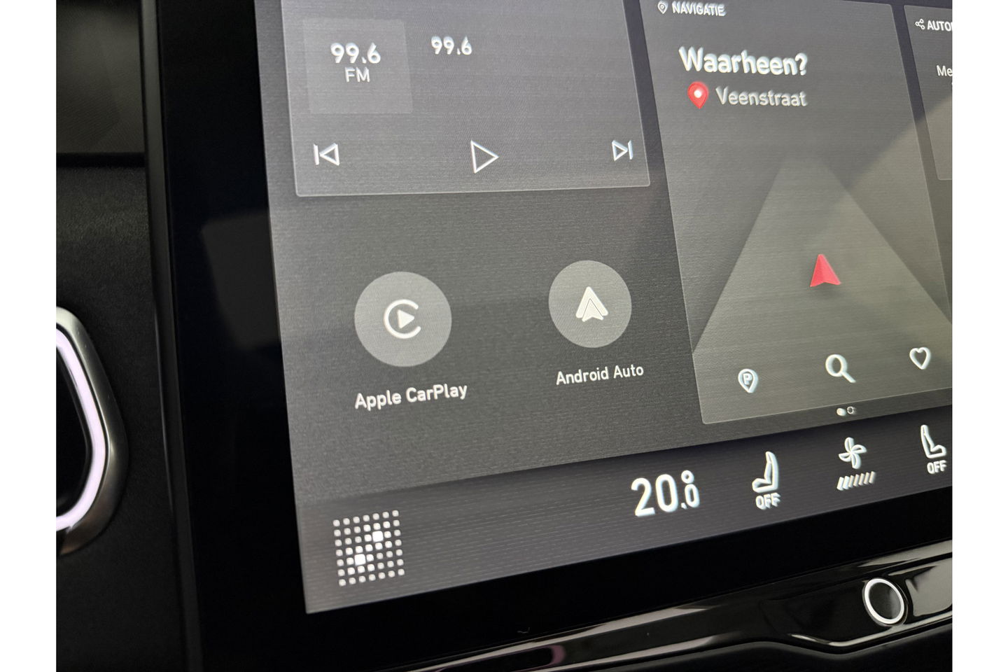 Lynk Co 01 1.5 | UNIEK Nardo Grey | 262PK Hybride 360Camera Pano ACC Sfeer LED Memory Carplay Clima Navi Virtual PDC 20"LMV
