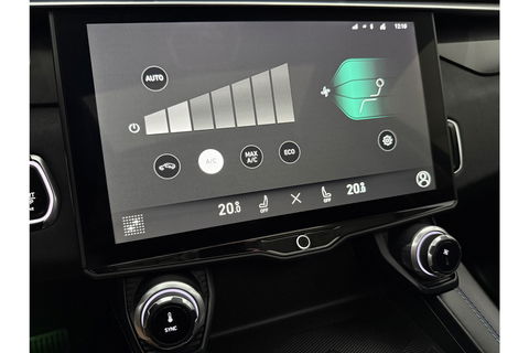 Lynk Co 01 1.5 | UNIEK Nardo Grey | 262PK Hybride 360Camera Pano ACC Sfeer LED Memory Carplay Clima Navi Virtual PDC 20"LMV