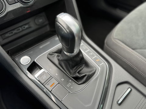 Volkswagen Tiguan 1.5 TSI DSG R-Line Pano|NL-auto|Virtual|ACC|Camera|Carplay|Keyless