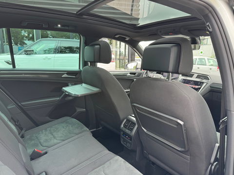 Volkswagen Tiguan 1.5 TSI DSG R-Line Pano|NL-auto|Virtual|ACC|Camera|Carplay|Keyless