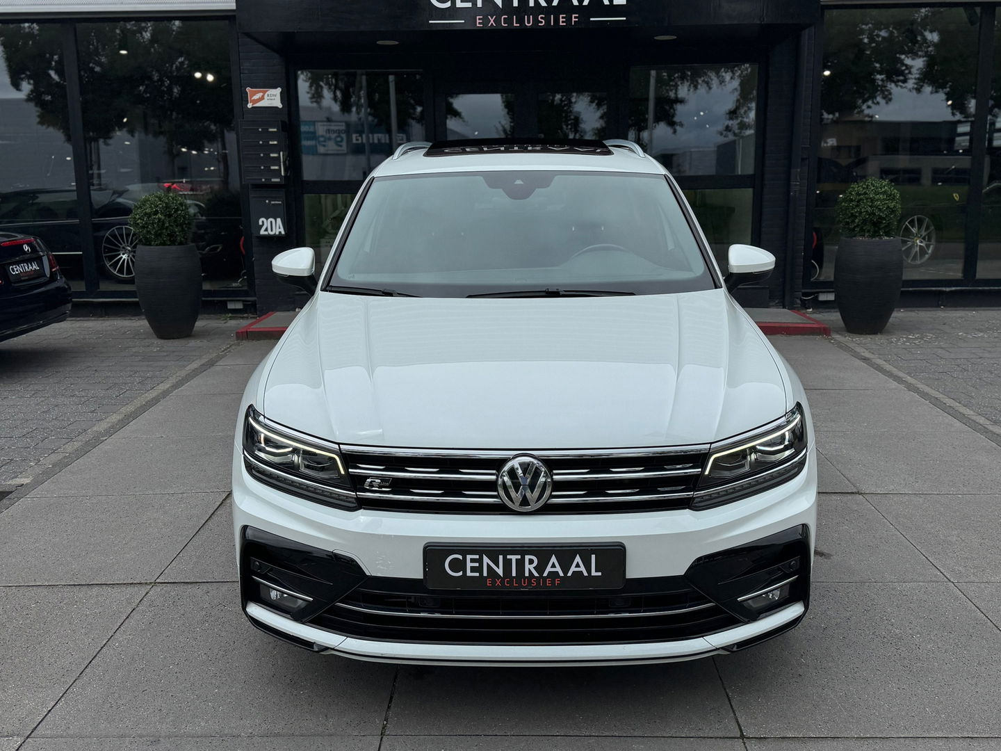 Volkswagen Tiguan 1.5 TSI DSG R-Line Pano|NL-auto|Virtual|ACC|Camera|Carplay|Keyless