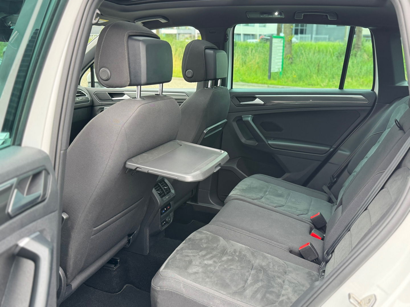 Volkswagen Tiguan 1.5 TSI DSG R-Line Pano|NL-auto|Virtual|ACC|Camera|Carplay|Keyless