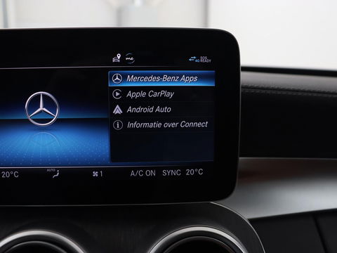 Mercedes-Benz C-Klasse 300e AMG | Stoelventilatie | Panoramadak | Leder | Burmester | Memory | Luchtvering | Carplay | Stoelverwarming | Navigatie | Full LED