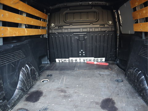 Opel Combo 1.5D 96 kw 131 pk Automaat - Innovation - Trekhaak