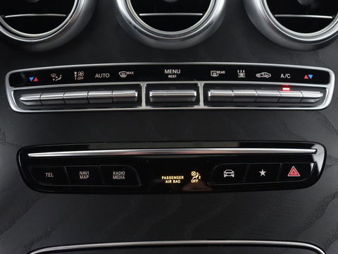 Mercedes-Benz GLC Coupé 300e 4Matic Business Solution AMG | Panoramadak | 360 Camera | Burmester Surround | Stoelverwarming | Trekhaak | Carplay | Matrix LED | Keyless | Leder/Alcantara