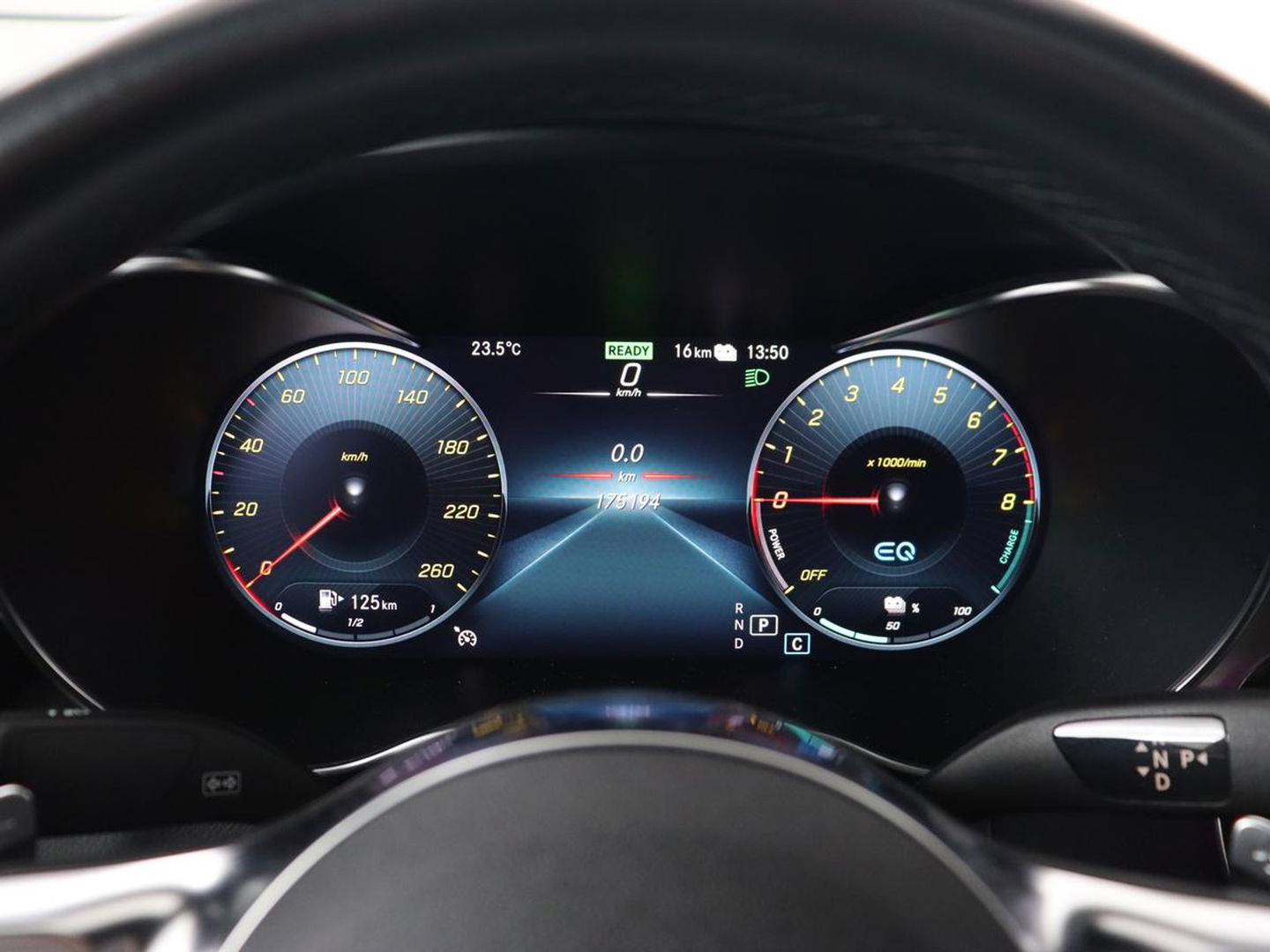 Mercedes-Benz GLC Coupé 300e 4Matic Business Solution AMG | Panoramadak | 360 Camera | Burmester Surround | Stoelverwarming | Trekhaak | Carplay | Matrix LED | Keyless | Leder/Alcantara