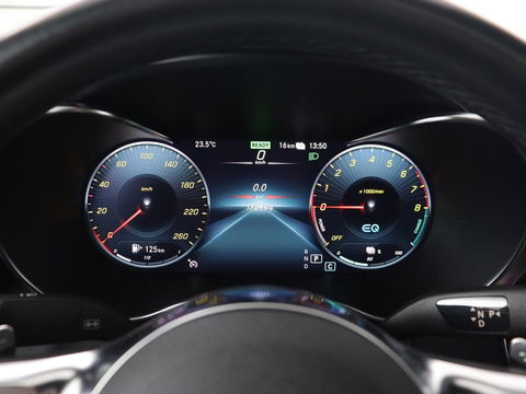 Mercedes-Benz GLC Coupé 300e 4Matic Business Solution AMG | Panoramadak | 360 Camera | Burmester Surround | Stoelverwarming | Trekhaak | Carplay | Matrix LED | Keyless | Leder/Alcantara