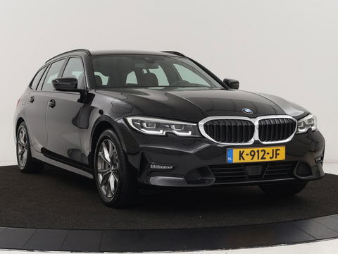 BMW 3-serie 330e eDrive Edition | Leder | Adaptive cruise | Stoelverwarming | Camera | Sport Line | Carplay | Sportstoelen | Live Cockpit | Keyless | Navigatie | Climate control