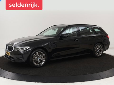 BMW 3-serie 330e eDrive Edition | Leder | Adaptive cruise | Stoelverwarming | Camera | Sport Line | Carplay | Sportstoelen | Live Cockpit | Keyless | Navigatie | Climate control