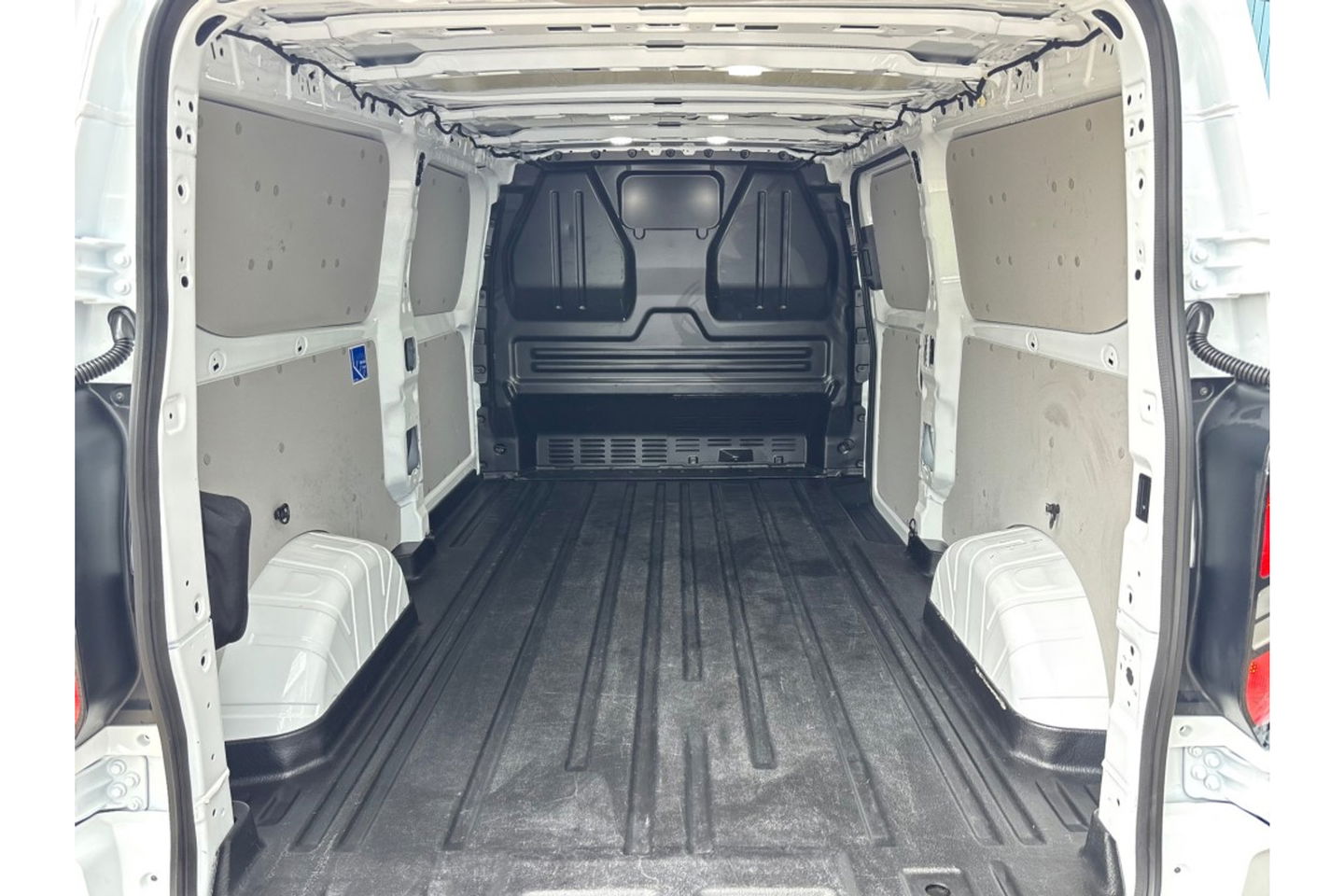 Ford Transit Custom 300 2.0 TDCI L2H1 LIMITED AIRCO LEDER PDC-CAMERA CARPLAY