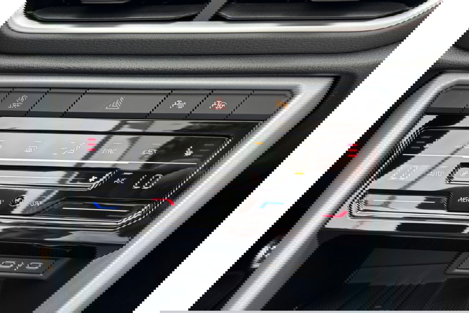 Volkswagen T-Roc Cabrio 1.0 TSI GOAL 115PK NIGHT EDITION NAVI AIRCO PDC LMV ADAPTIVECRUISE