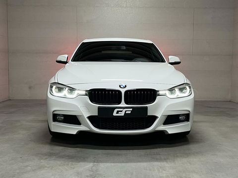 BMW 3 Serie Touring 318i M-Sport Navi Cruise Leer NAP