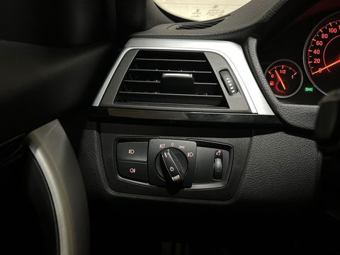 BMW 3 Serie Touring 318i M-Sport Navi Cruise Leer NAP