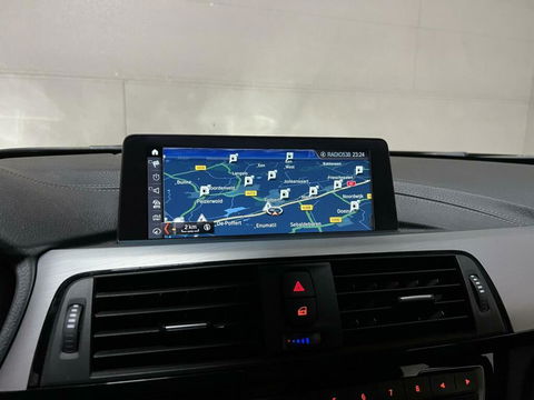 BMW 3 Serie Touring 318i M-Sport Navi Cruise Leer NAP