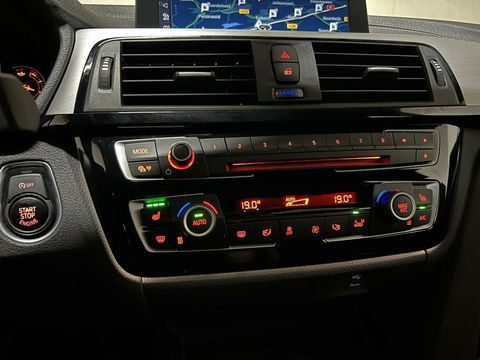 BMW 3 Serie Touring 318i M-Sport Navi Cruise Leer NAP
