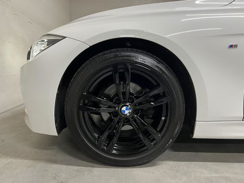 BMW 3 Serie Touring 318i M-Sport Navi Cruise Leer NAP