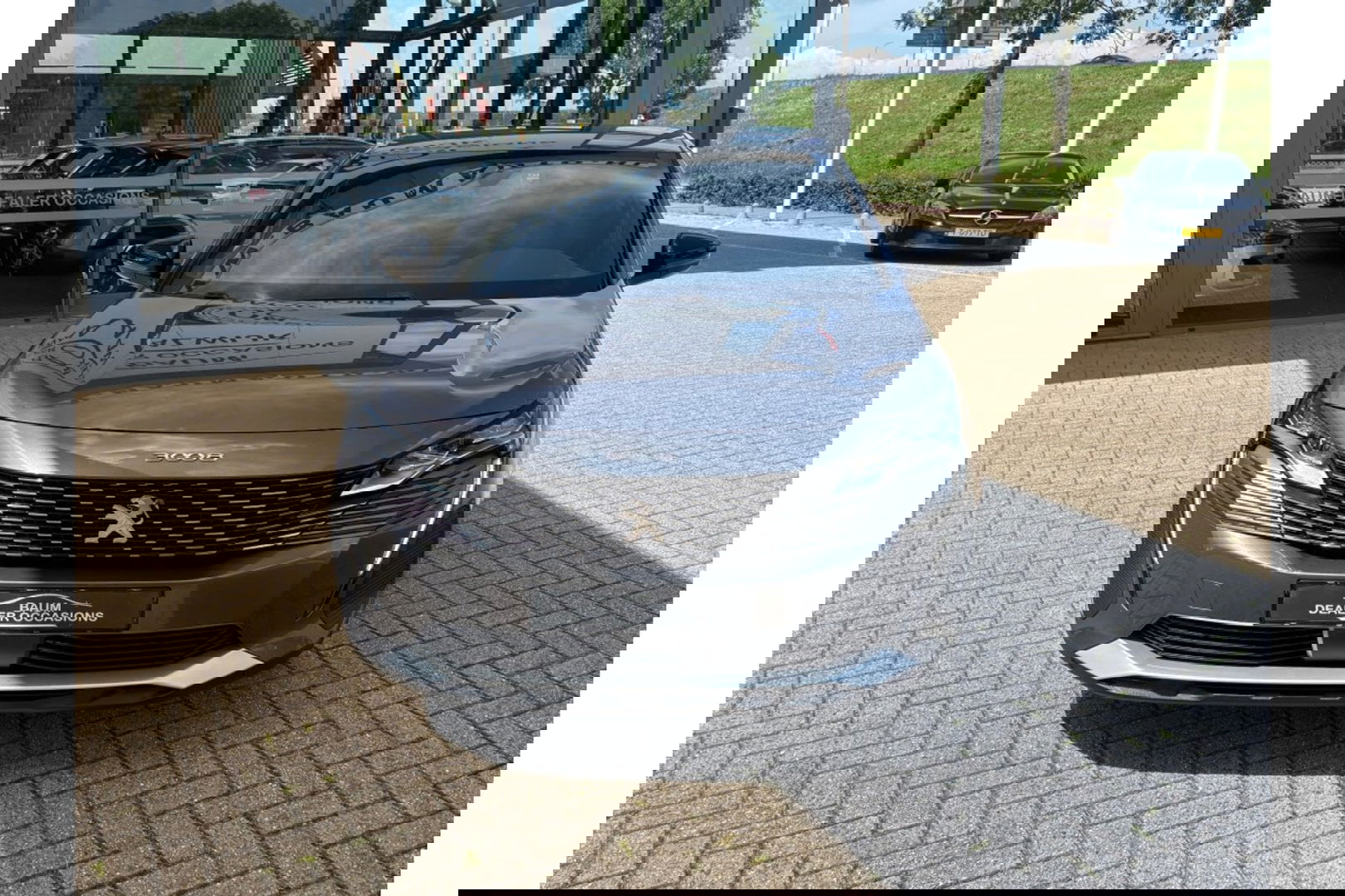 Peugeot 3008 1.2 130PK AUTOMAAT ALLURE P.BNS NAVI PDC-CAMERA LMV