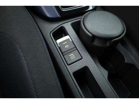 Volkswagen T-Roc 1.5 TSI Style | Navi | Adapt. Cruise | Apple CarPlay | Stoelverw. | PDC | All seasons