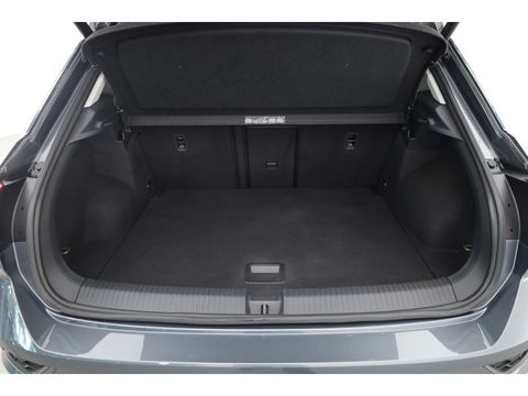 Volkswagen T-Roc 1.5 TSI Style | Navi | Adapt. Cruise | Apple CarPlay | Stoelverw. | PDC | All seasons