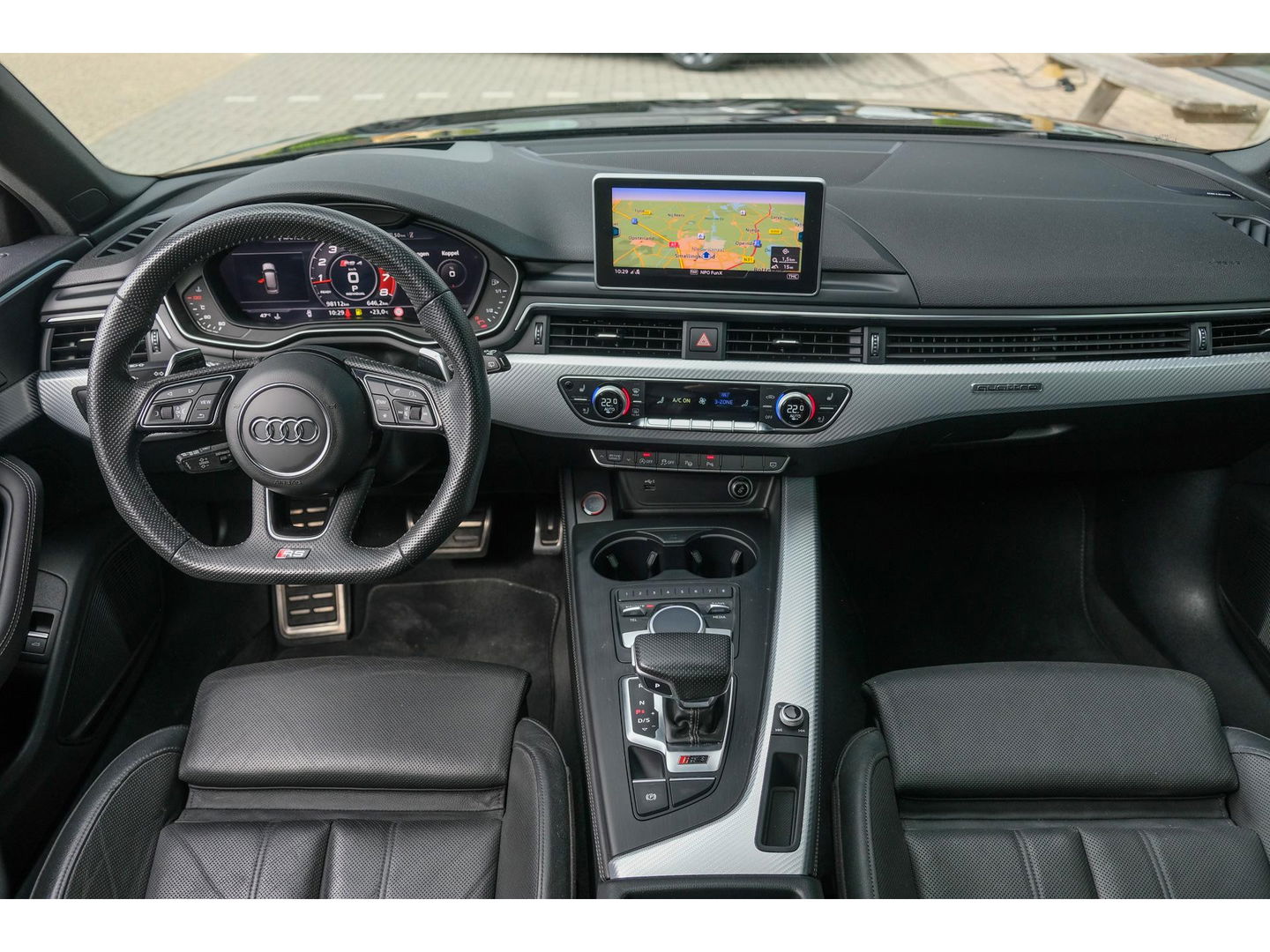 Audi RS4 Avant 2.9 TFSI 450pk Quattro Panoramadak Stoelkoeling Bang&Olufsen Head-up ABT 20" LMV
