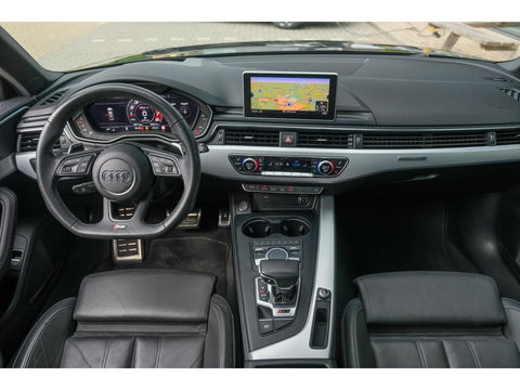 Audi RS4 Avant 2.9 TFSI 450pk Quattro Panoramadak Stoelkoeling Bang&Olufsen Head-up ABT 20" LMV