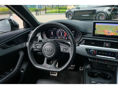Audi RS4 Avant 2.9 TFSI 450pk Quattro Panoramadak Stoelkoeling Bang&Olufsen Head-up ABT 20" LMV