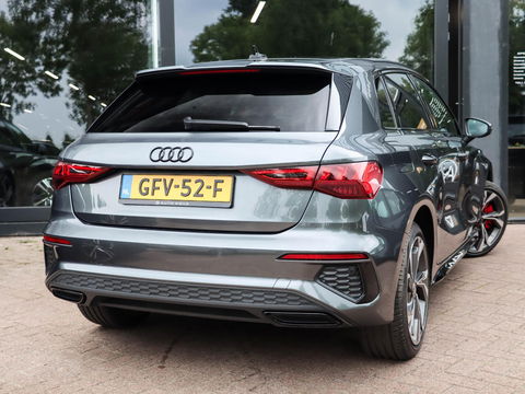 Audi A3 Sportback 45 TFSI e S edition Competition 245PK